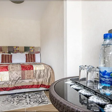 Apartmentspalanga No. 2 *