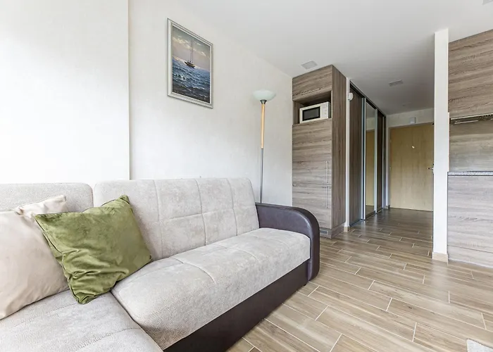 Apartmentspalanga No. 2 شقة